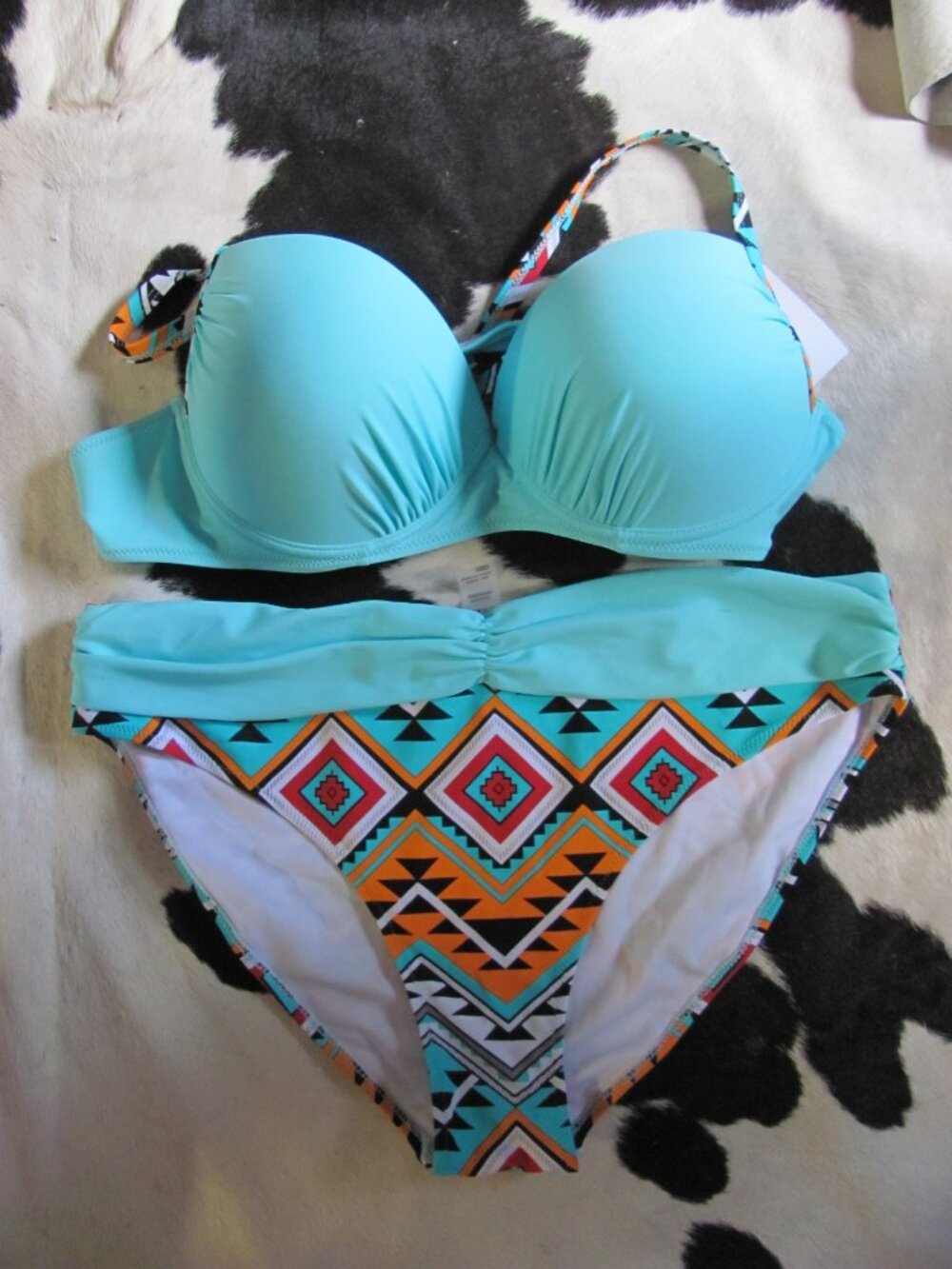 LADIES 2 PIECE BIKINI NWT - Picture 4 of 5